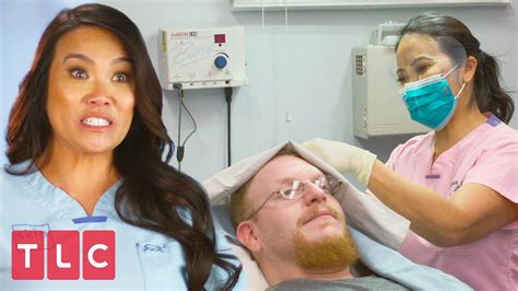 Exploding Cyst Hits Dr. Lee! .
